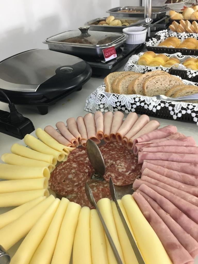 Hotel Caicara Bistro E Eventos Ltda Itaperuna Zewnętrze zdjęcie